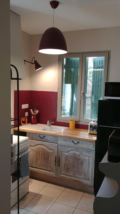 Charmant Studio A Nyons. Eksteriør billede